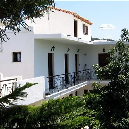 Manolas Lejlighedshotel